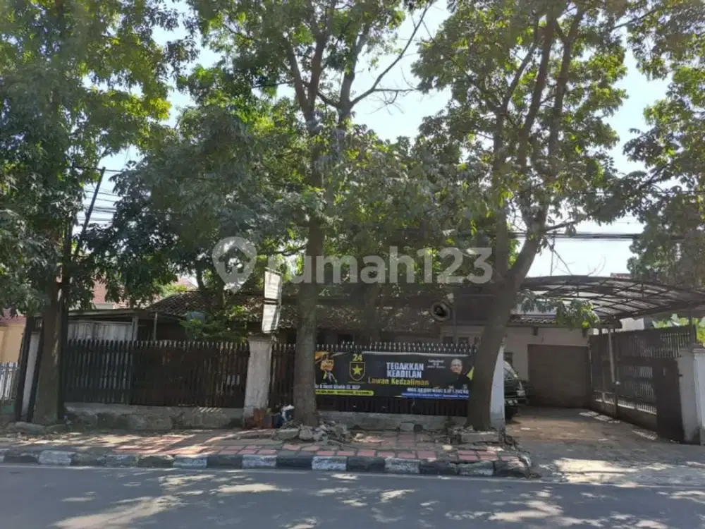 Rumah Strategis Cocok Buat Usaha Main Road Pajajaran Bandung