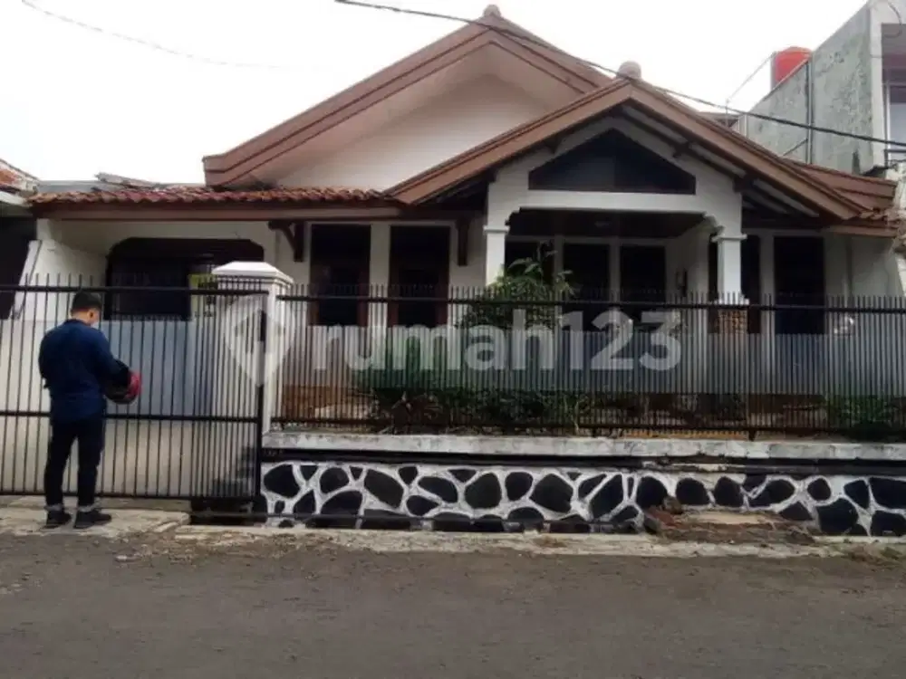 Rumah Murah Lokasi Terbaik di Turangga Dekat Griya