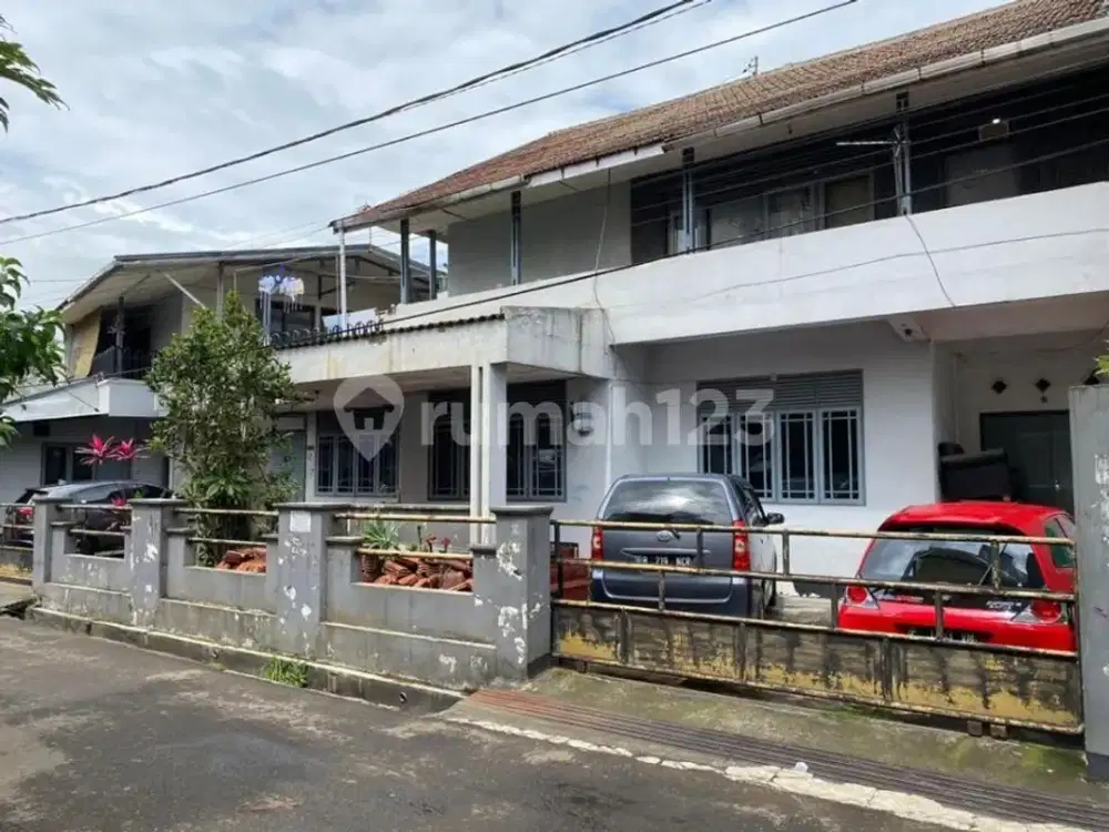Rumah kosan strategis dekat kampus langlang buana lengkong