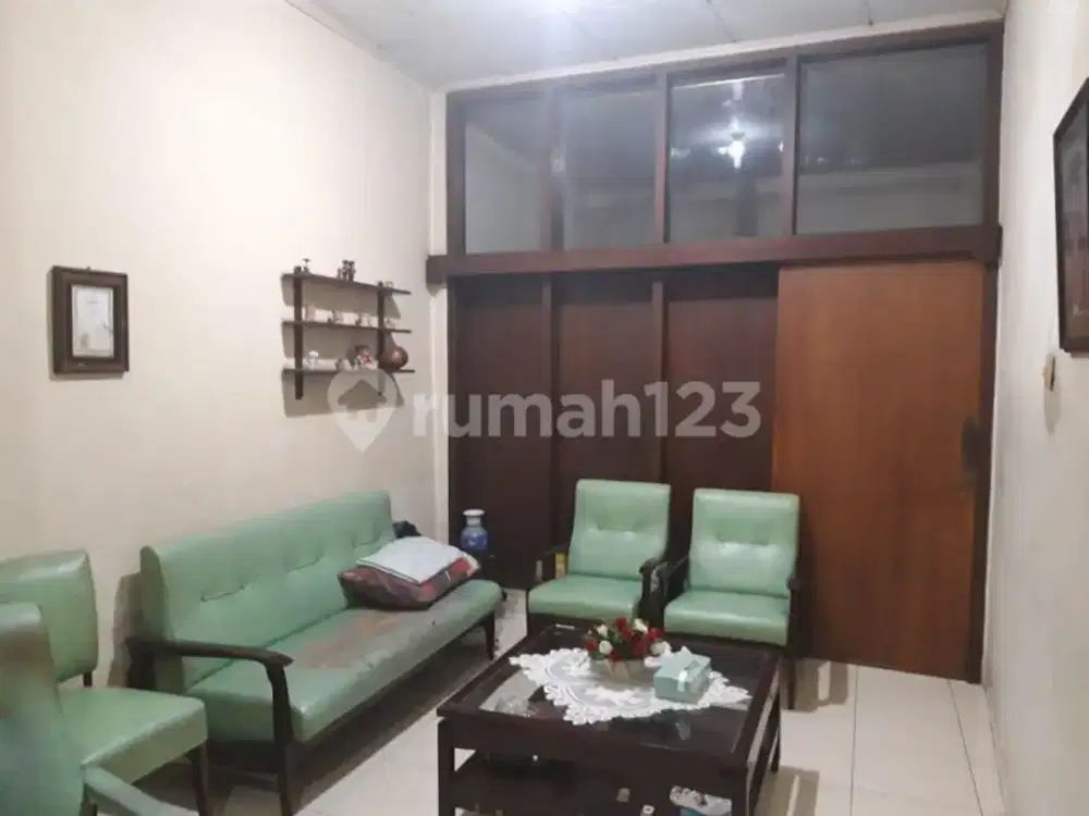 Rumah Sayap Burangrang Lokasi Bagus Pusat Kota Bandung