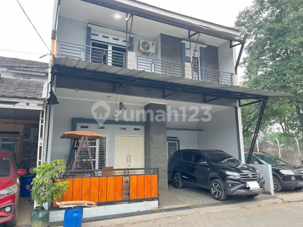 RUMAH BAGUS 2 LANTAI DALAM CLUSTER ARCAMANIK