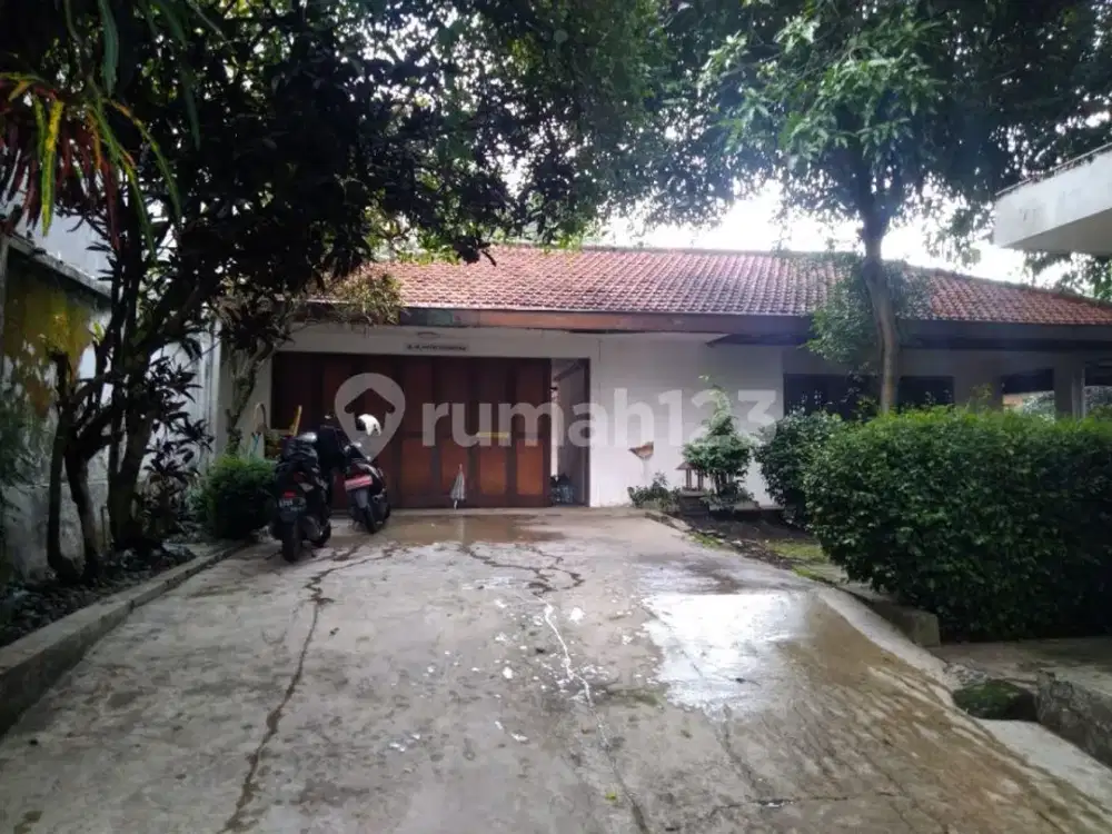 Rumah Murah Hitung Tanah Stratgeis Belakang Unpar Ciumbuleuit