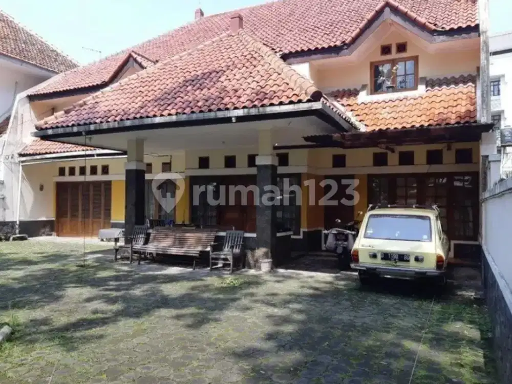 Rumah Murah Strategis Sayap Dago Bandung