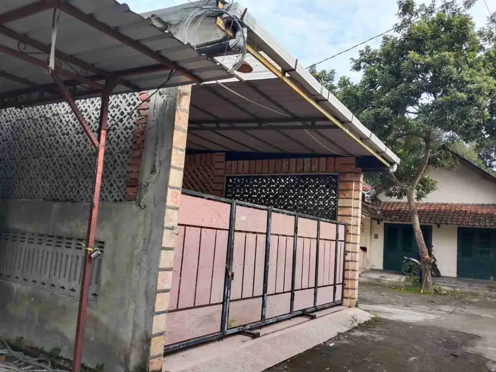 disewakan rumah bagus didekat kecamatan gamping dan sekolah ayws
