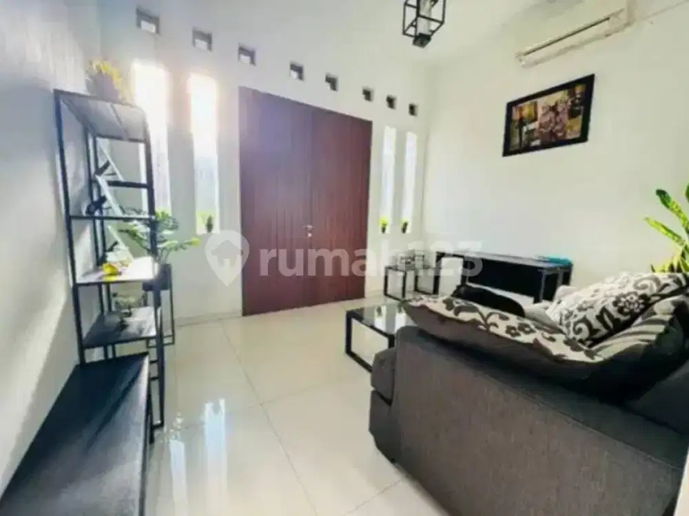 Rumah Bagus Siap Huni Strategis Setra Sari Bandung