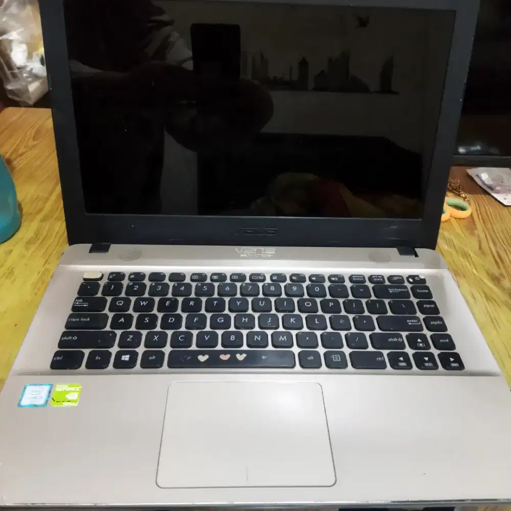 Laptop ASUS X441UV core i3
