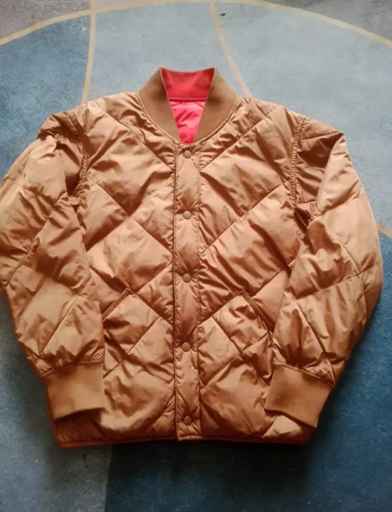 Jaket uniqlo reversible