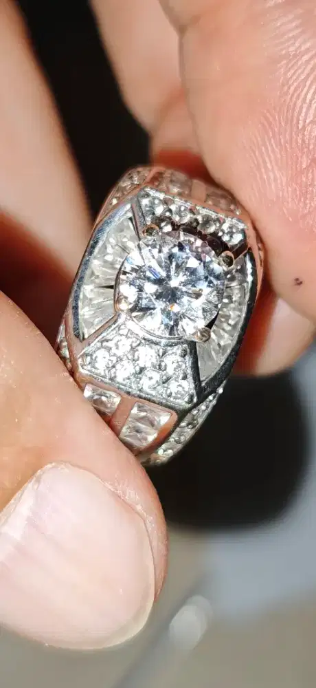 Cincin emas 375
