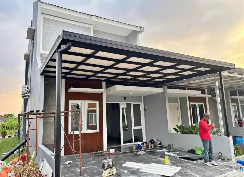 Kanopi baja ringan dan garasi