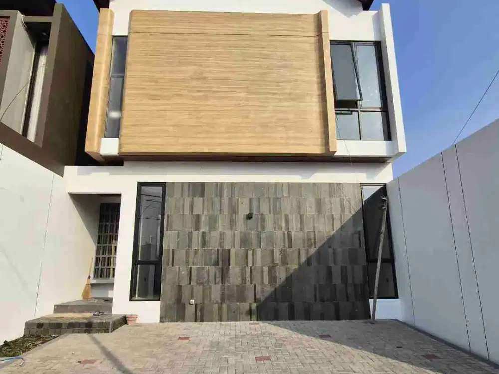 dijual rumah baru 2 lantai kekinian didekat jogja bay dan tengkleng gajah