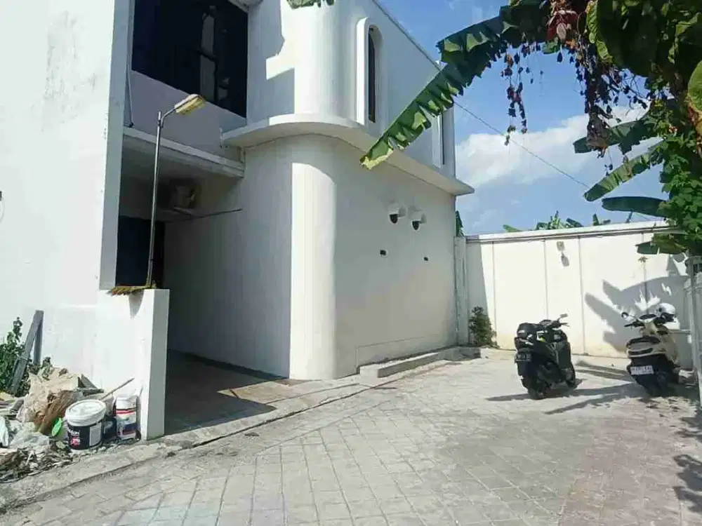 dijual kost eksklusif full furnish di timur kampus upn seturan