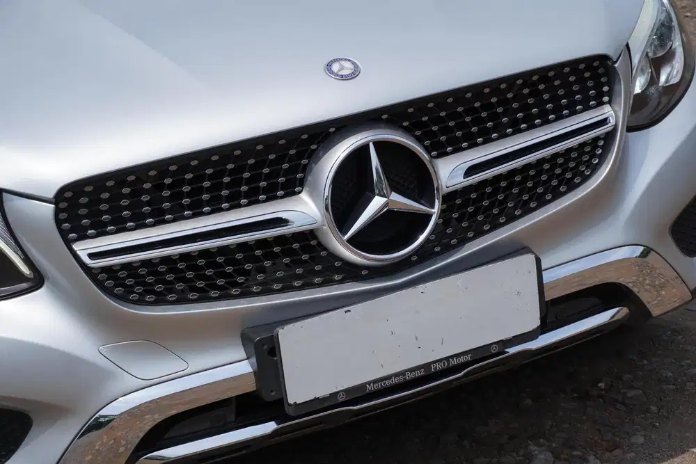 MERCEDES BENZ GLC250 4MSTIC EXLUSIVE THN 2015