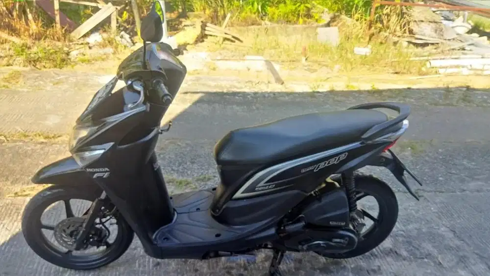 Bissmillah Dijual Honda BeatPop 2015 stater halus