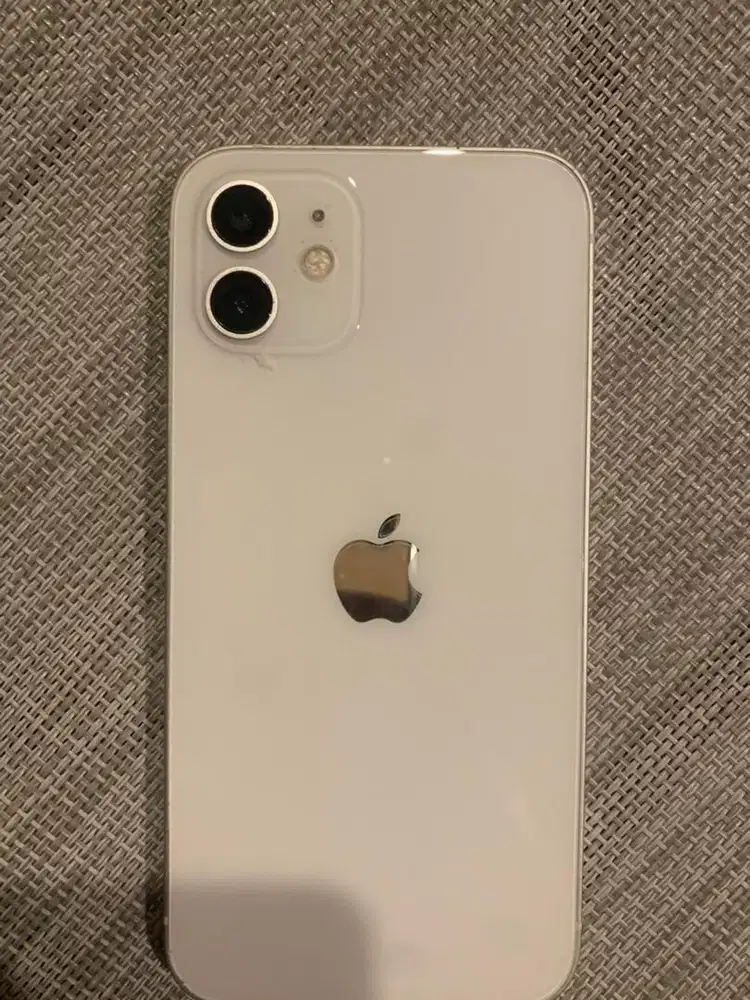 Iphone 12 64GB Putih Fullset Resmi