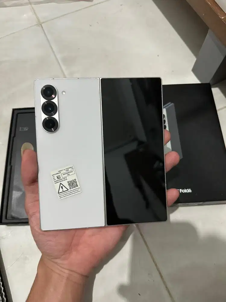 Samsung z fold 6 12/1tb sein