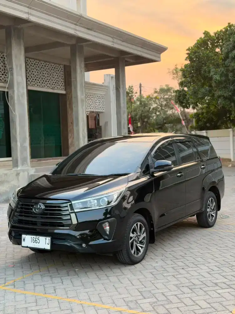 INNOVA REBORN 2.4 TIPE V A/T DIESEL 2021