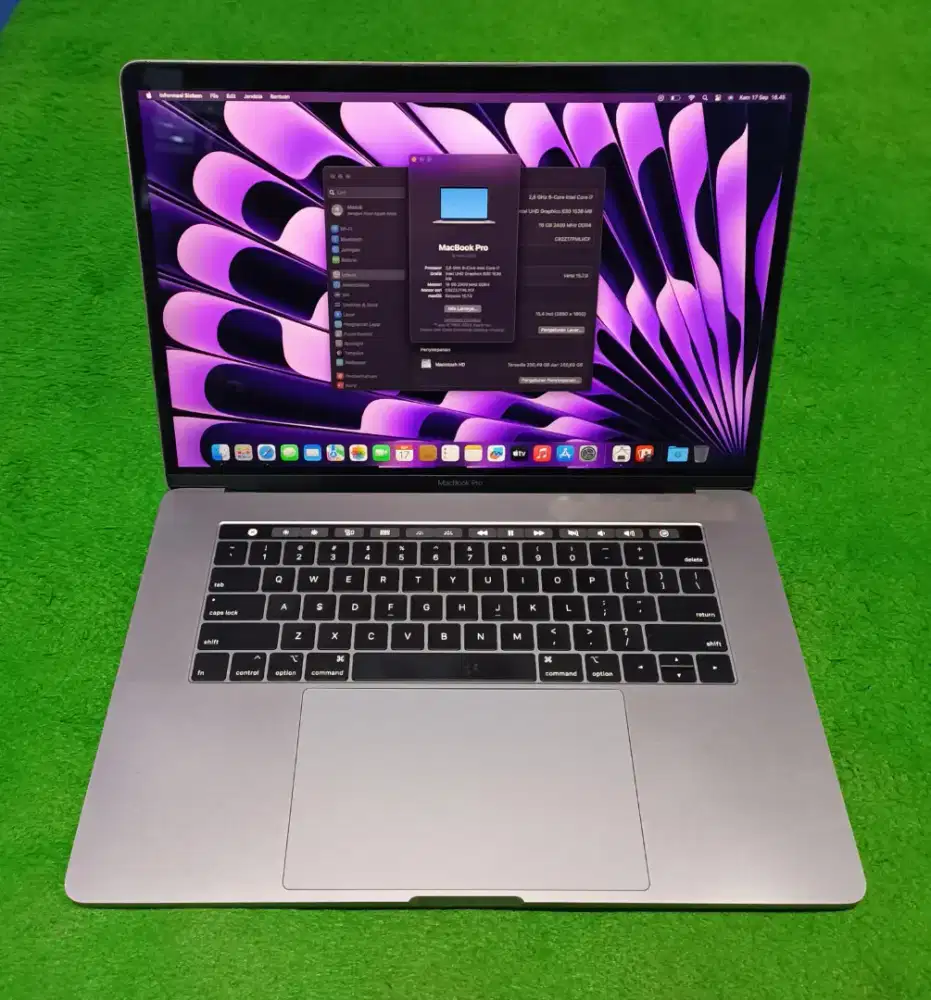 MacBook Pro 2019 15inch i7 16/256 Grey Touchbar Dual VGA Murah