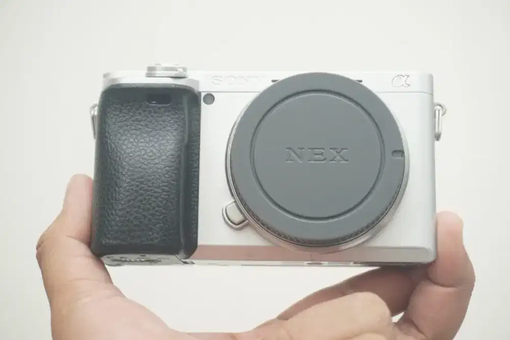 SONY A6400 SC 2xxx BODY ONLY BO A 6400 Mirrorless Kamera