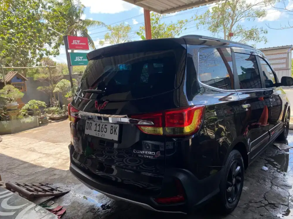 WULING CONFERO S 1.5 LUX 2018