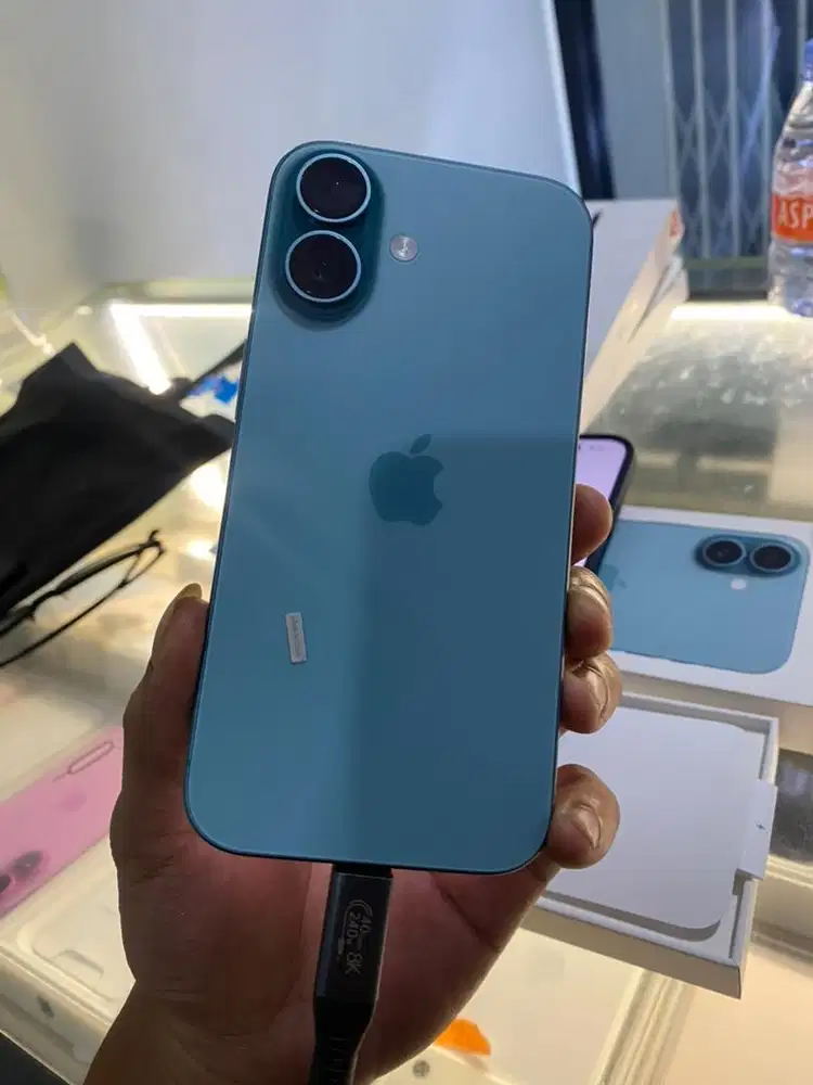 Iphone 16 basic 256gb iBox teal lengkap original bawaan bisa tt