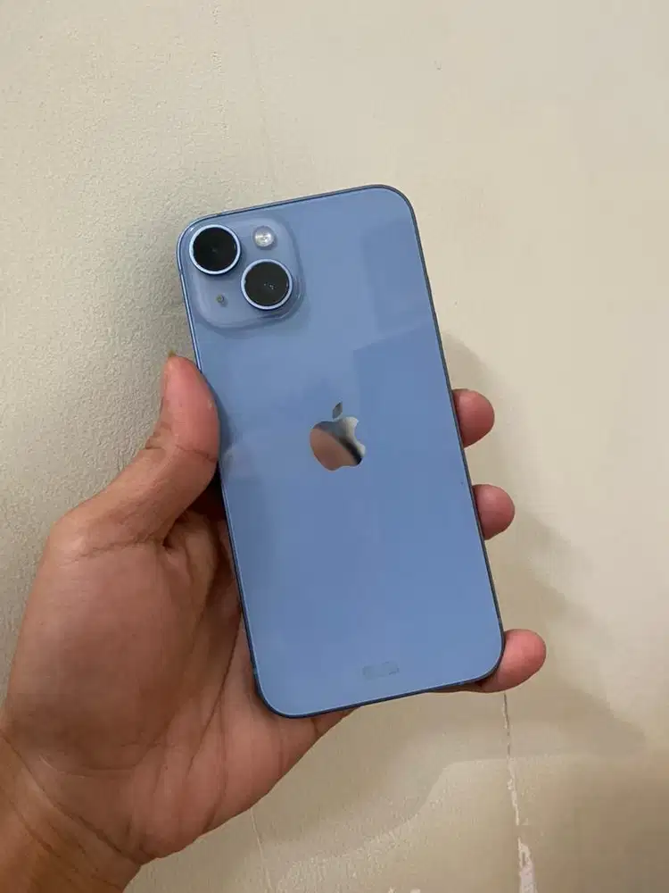Iphone 14 basic 128gb iBox garansi on 2027 like new full original