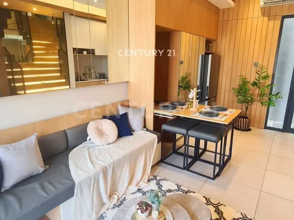 Rumah Modern 2 Lantai Strategis Dekat Kelapa Gading