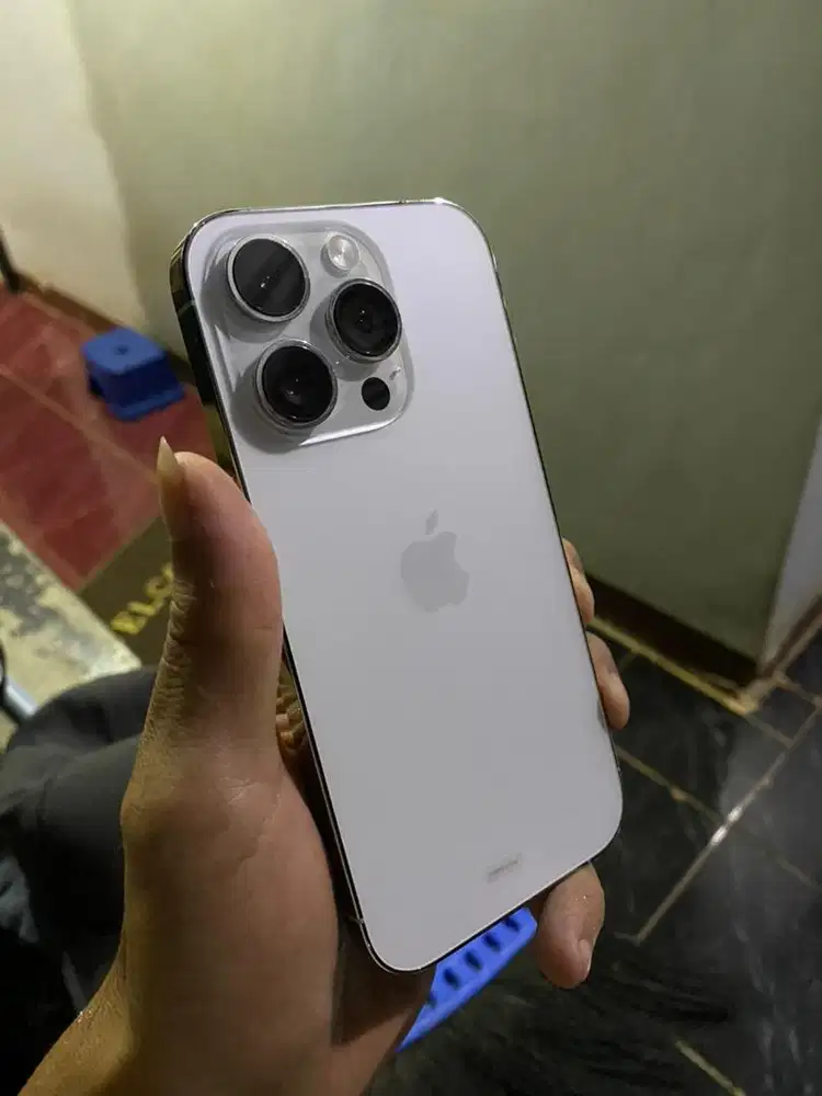 Iphone 14 pro 128gb iBox silver lengkap original mulus perfect