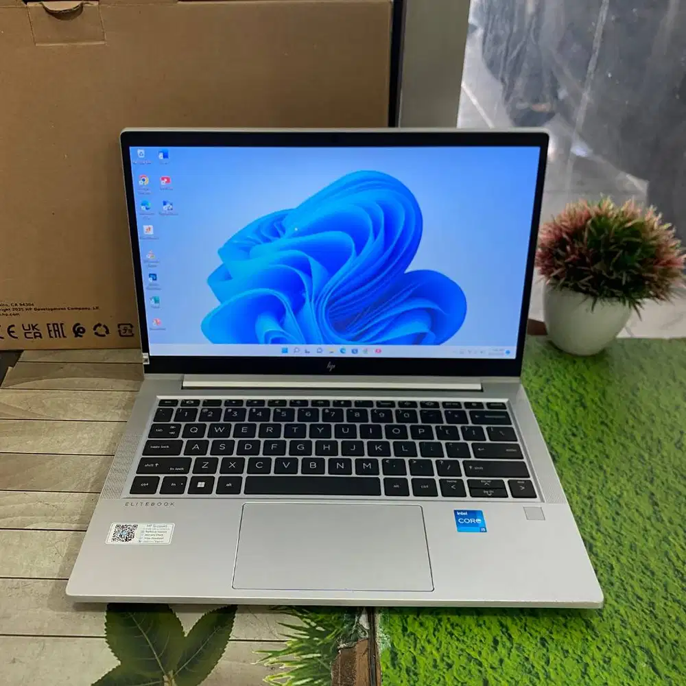 HP Elitebook 630 G9 Core i5-1235U RAM 8GB SSD 512GB 13,3FHD Windows 1