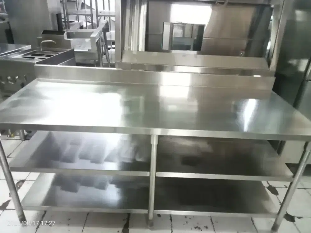 Meja 3 Susun Backsplash 180 x 70 x 85 cm