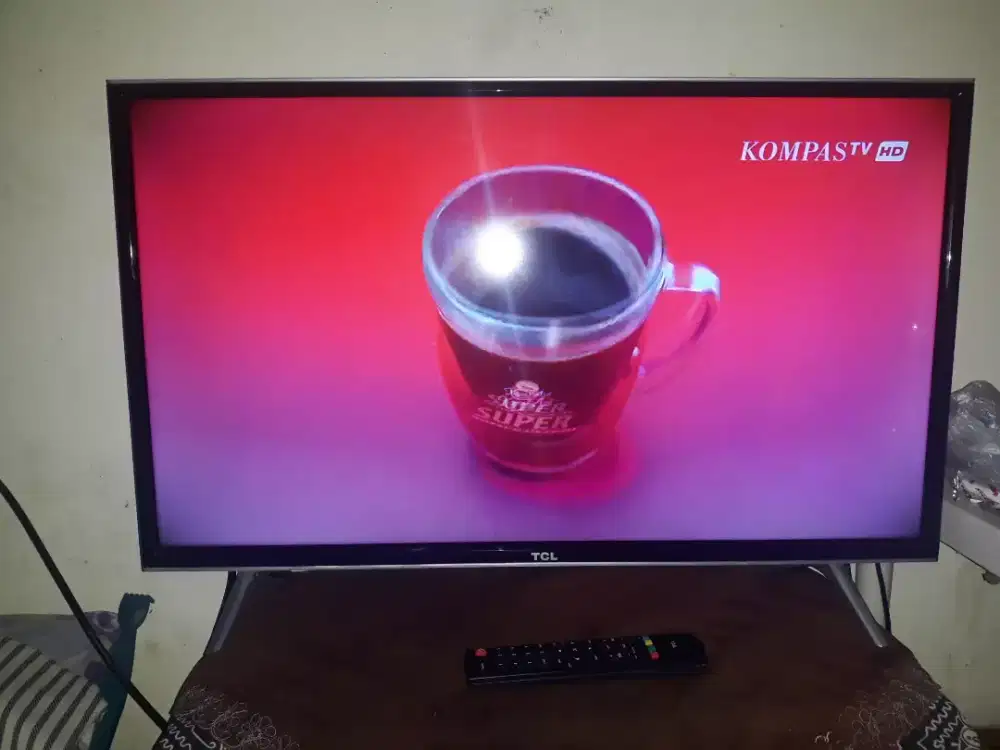 Dijual cepat televisi 32 inci