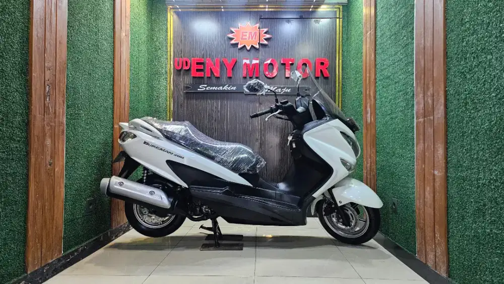 SUZUKI BURGMAN 200CC 2015