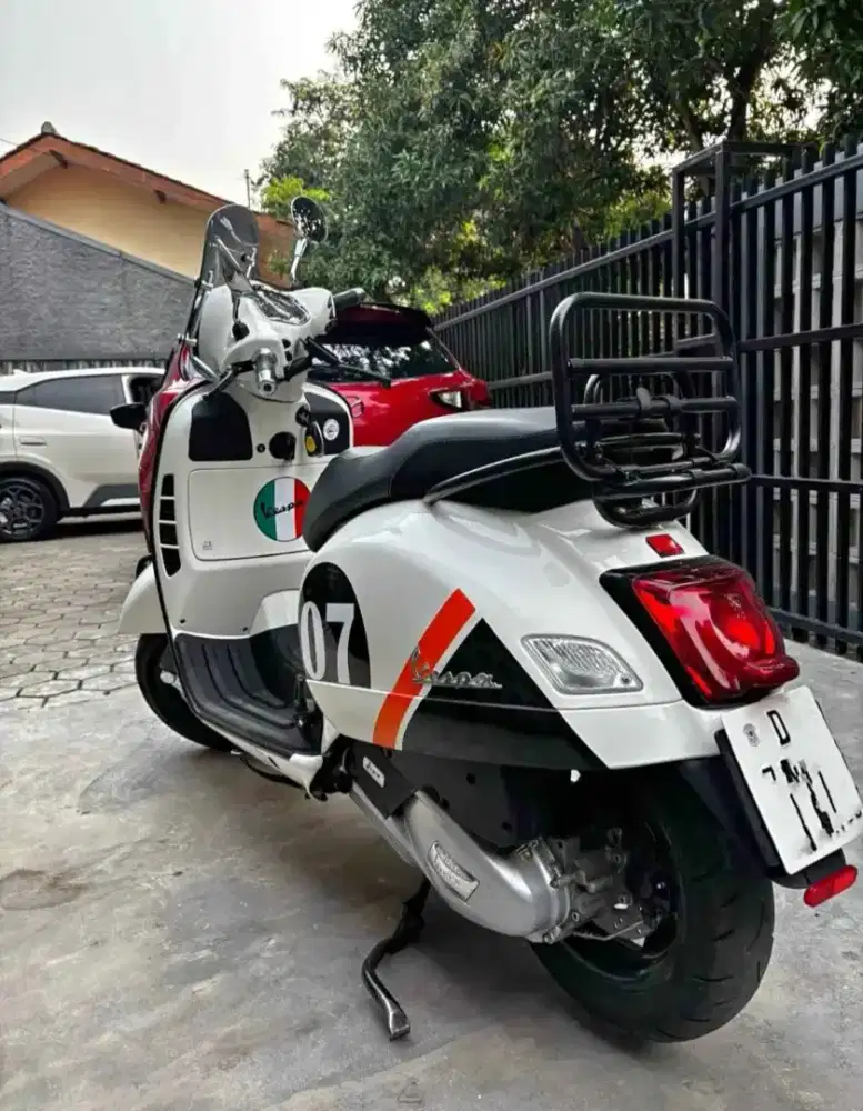 Vespa GTS 150 Iget ABS 2023