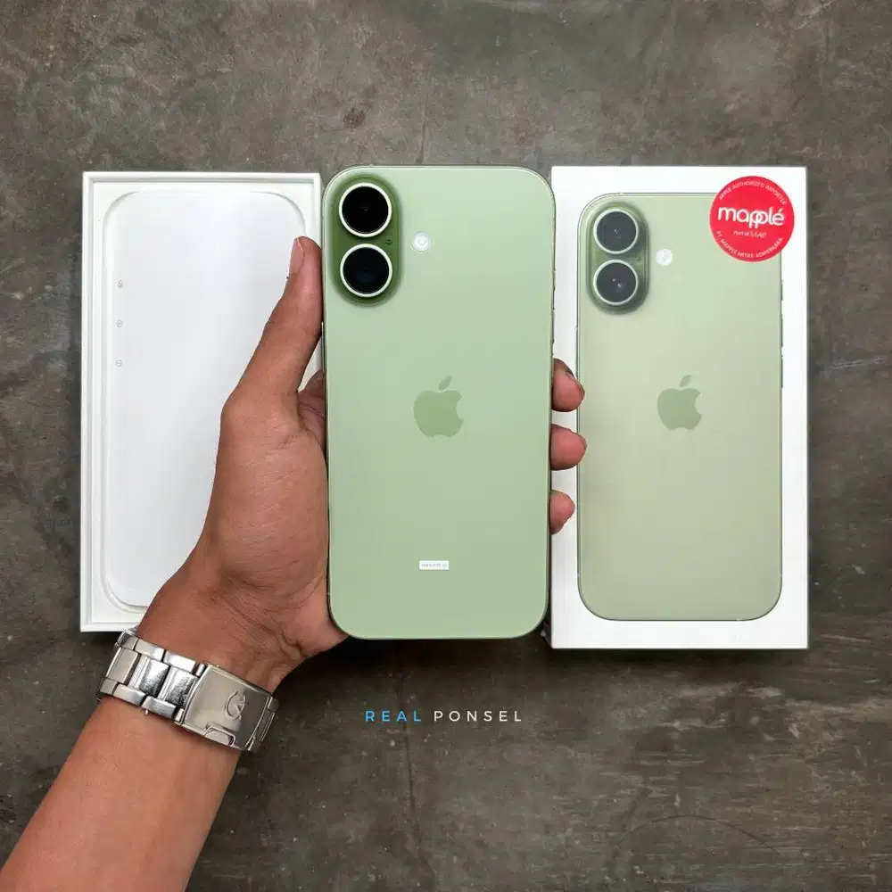iPhone 17 256 Sage iBox Open Box