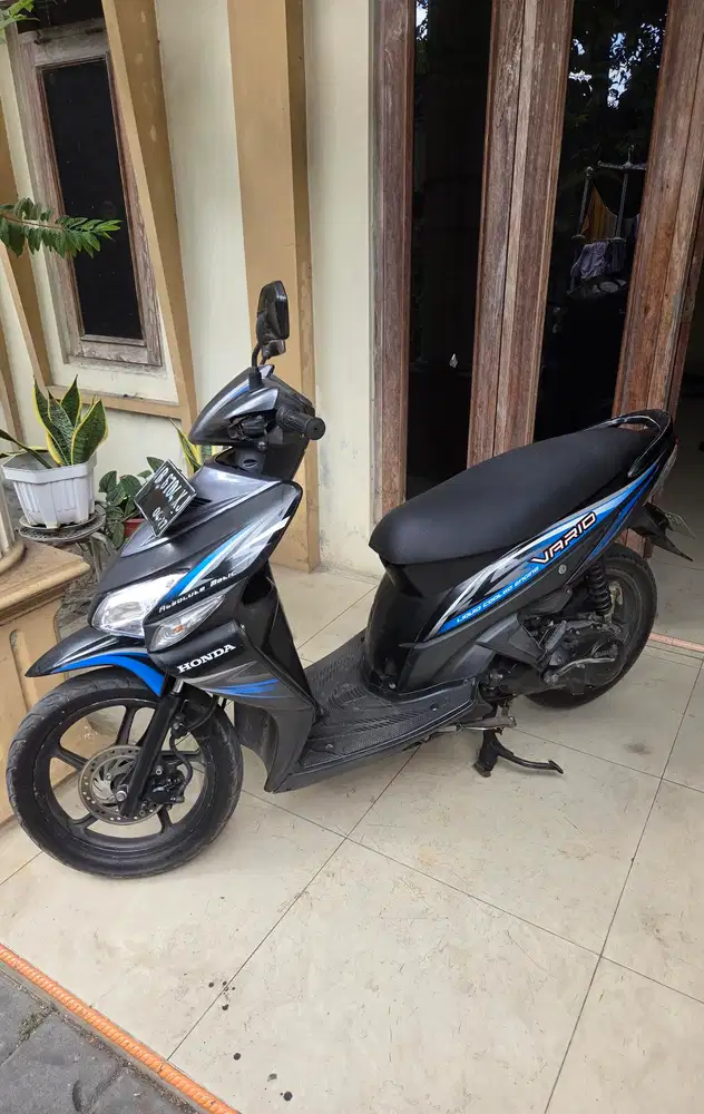 Vario 110 hitam 2012 mulus Gbm