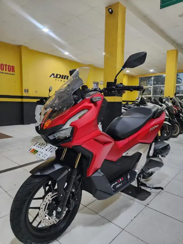 ADV 160 CBS TAHUN 2026 MERAH MERONA