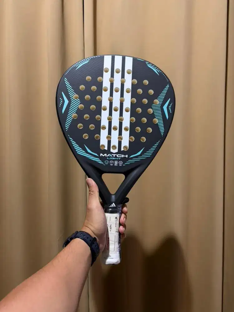 Raket padel adidas