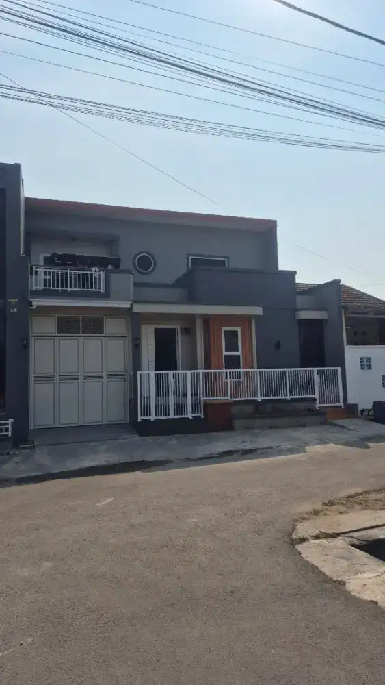 Jual rumah minimalis 2 Lantai