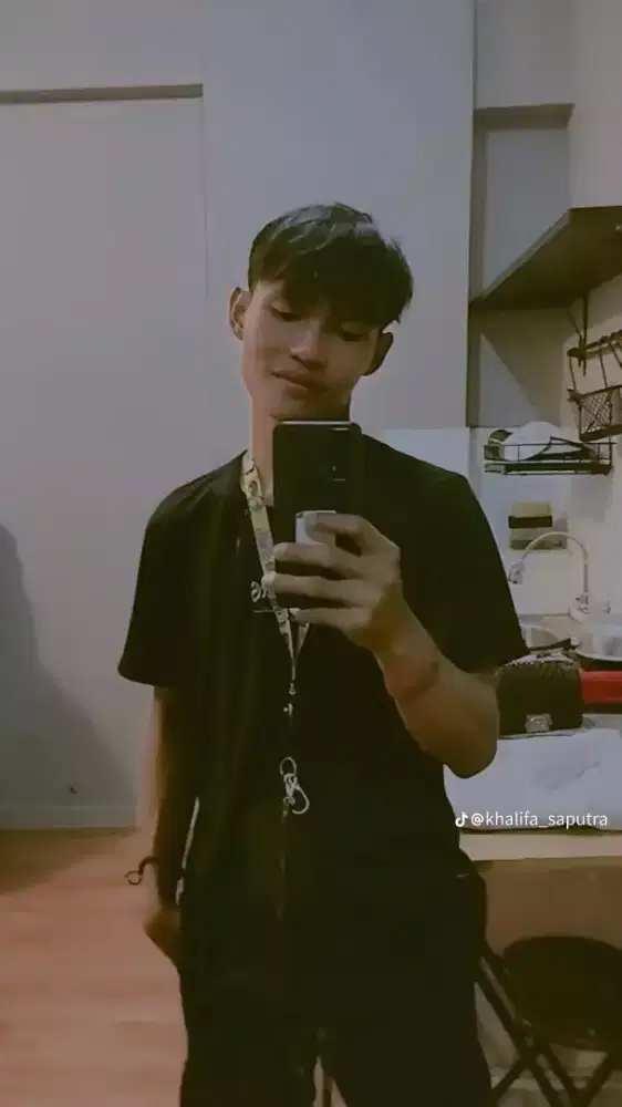 Cari kerjaan yang bener² jelas langsung kerja jaga warkop siap