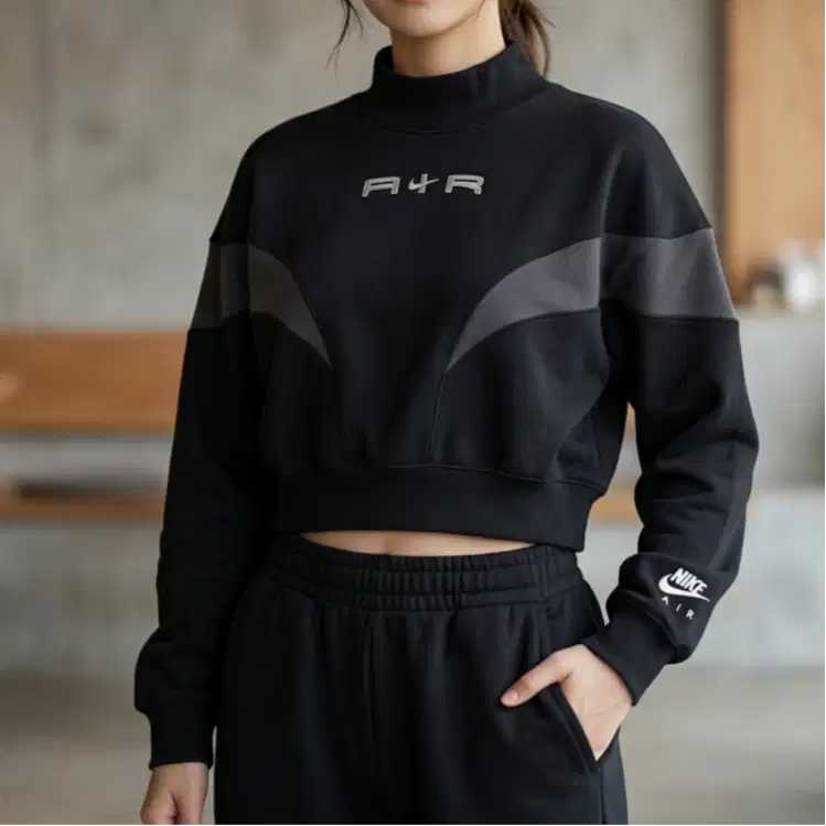 Nike Air Sportswear Women's Cropped Mock Neck Sweatshirt