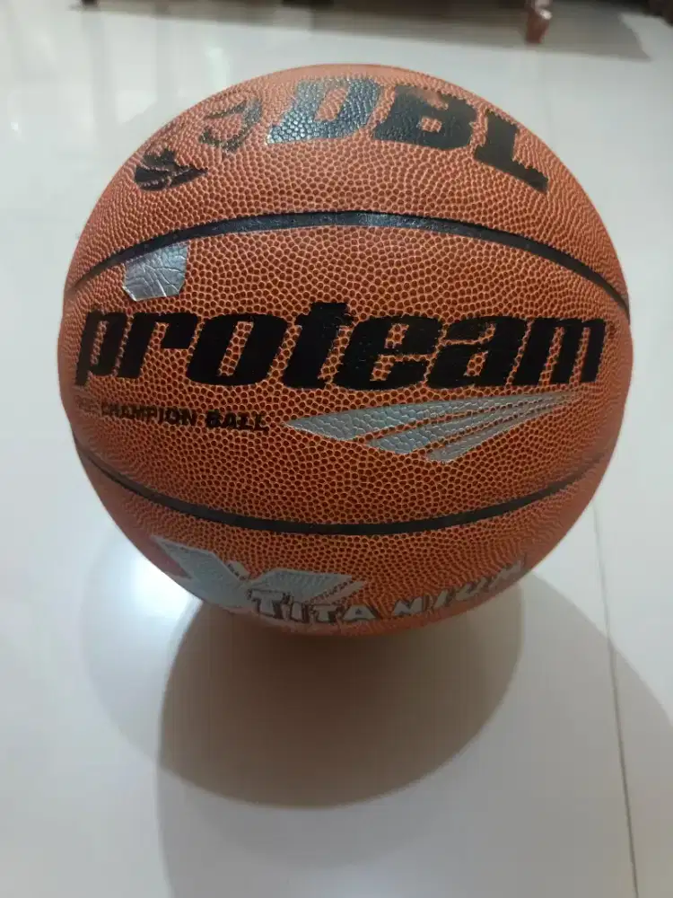 Bola basket size 7
