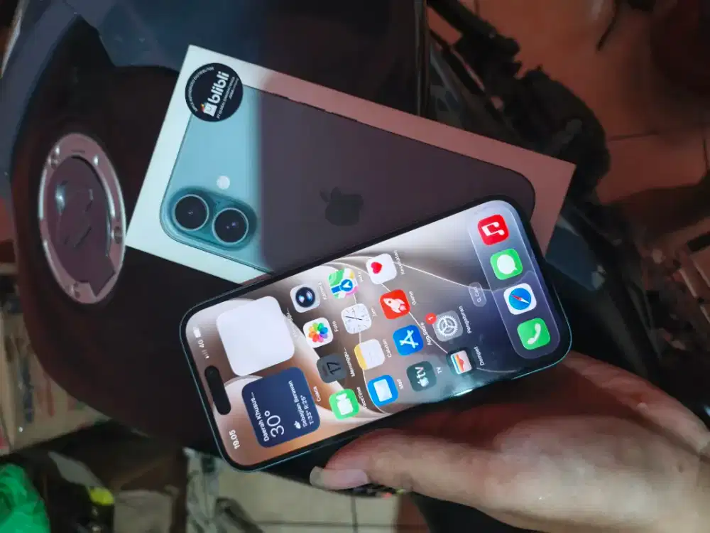 Iphone 16 128gb teal ex blibli