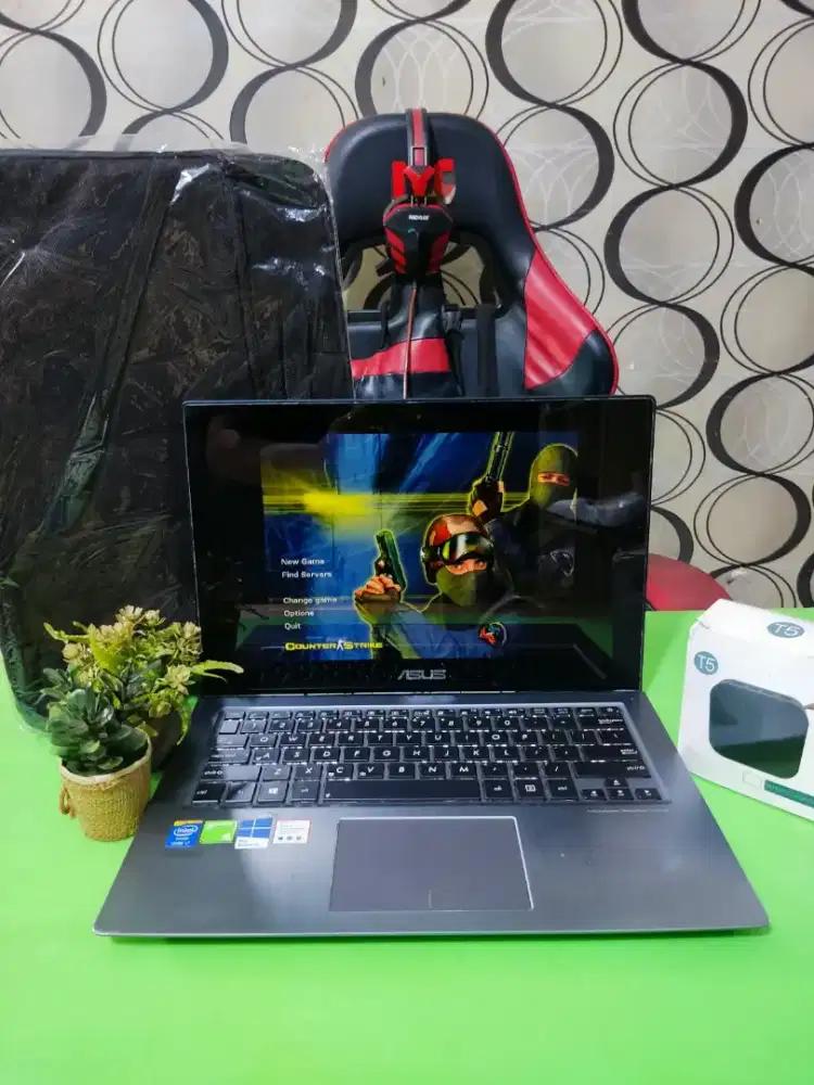 ASUS ZENBOOK UX302LG- -207   [Ram 10GB + SSD]