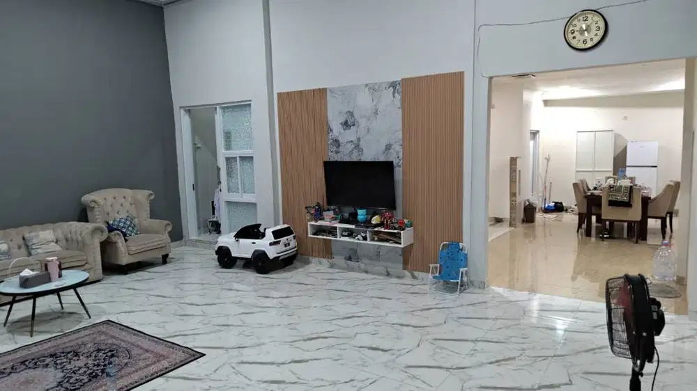 Jual Rumah Bagus dan rapih tanah luas serua indah ciputat bintaro