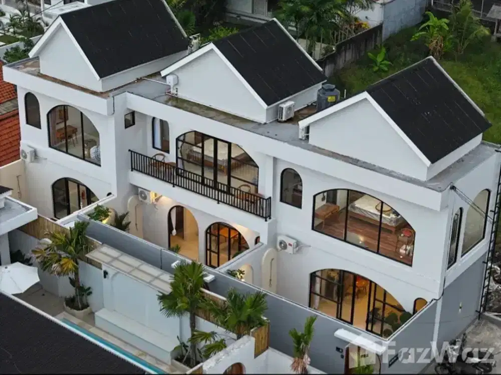 1 Bedroom Townhouse for sale in Kerobokan, Bali