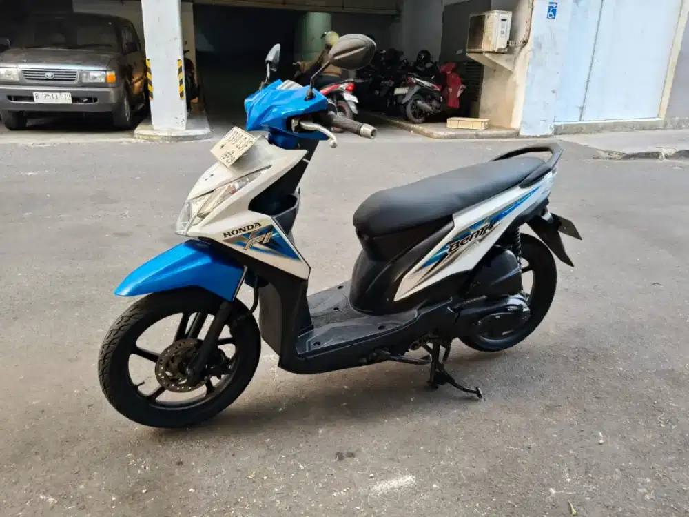 Honda Beat 110cc PGM-FI Tahun 2013