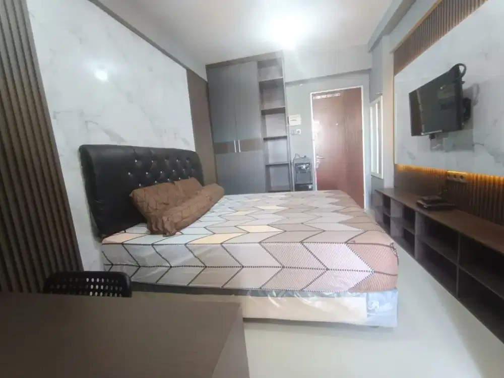 DIJUAL CEPAT  Apartment Full Furnish Gunawangsa Manyar Raya Manyar Pumpungan Sebelah STIESIA, Dekat Petra Manyar, Klampis
