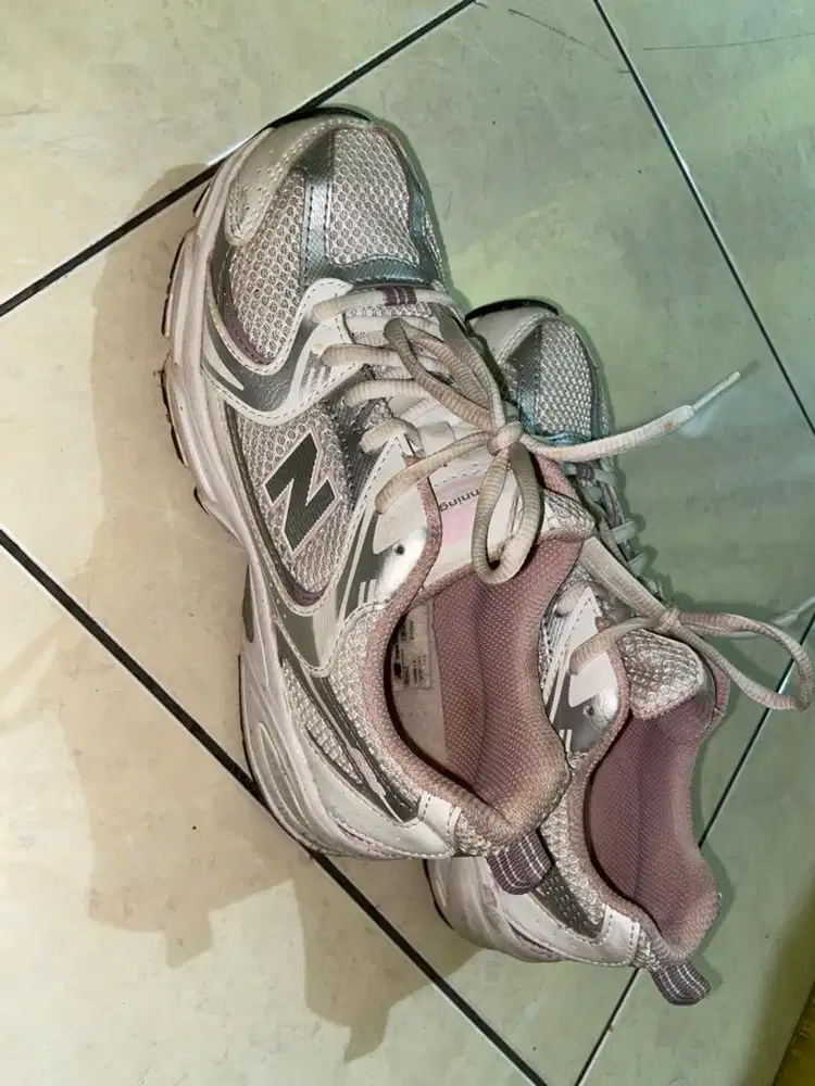 Sepatu new balance