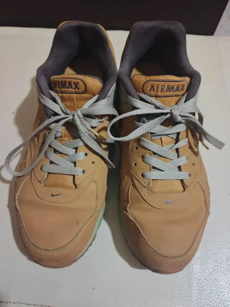 Nike AIRMAX IVO WHEAT