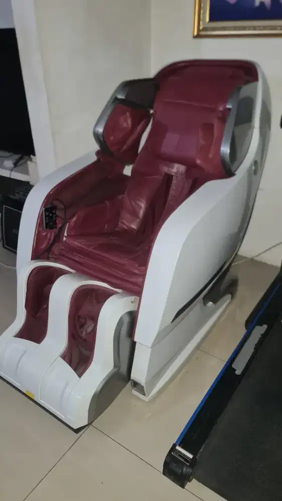 KURSI PIJAT ADVANCE TRONIA  (2019)