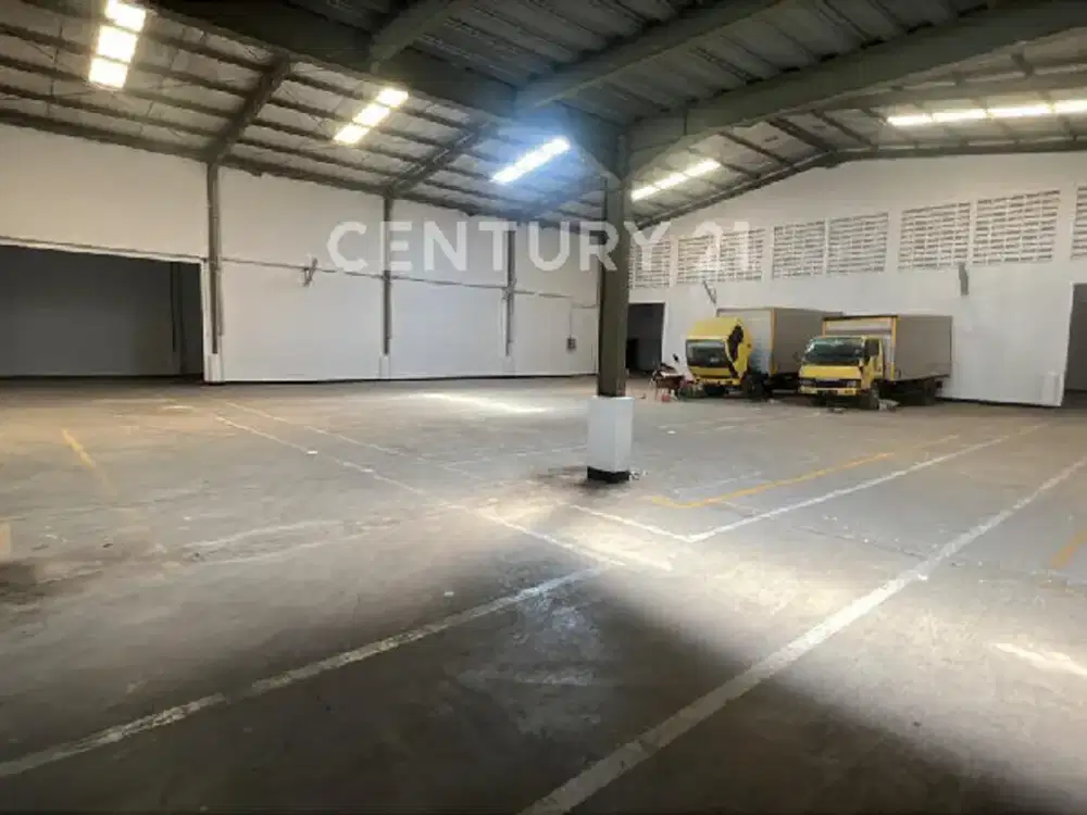 Gudang Bagus 2 Lantai  LT 1.769 M² Dan LB 1.600 M² Di Jababeka